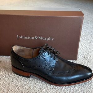 Johnston & Murphy Black Leather Oxfords — worn once!